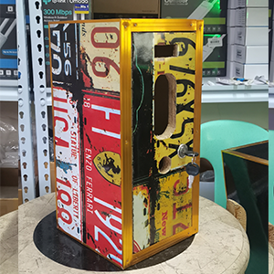 Piso Net Box with Formica